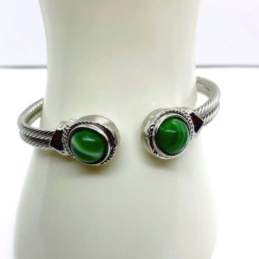 NWOT Snap-Button Charm Silver-Tone Bangle Bracelet